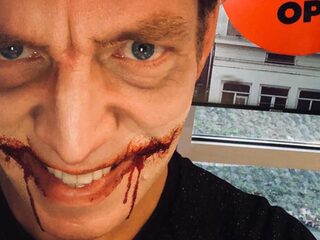 Jan-Willem ondergaat horror make-over