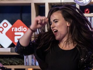 Dansjes in het Top 2000 Café