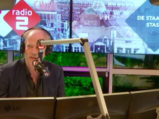 Stefan belt kind wakker...