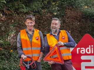 Wij geven Jan-Willem Start Op! hesjes weg