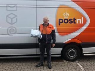 Soesterberg start petitie voor pakketbezorger Ruud