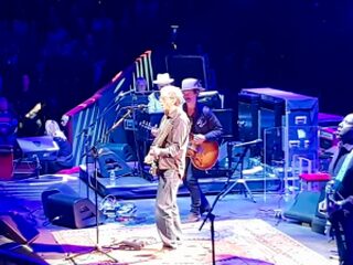 Eric Clapton covert 'Purple Rain'