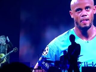 Noel Gallagher brengt ode aan voetballer Vincent Kompany