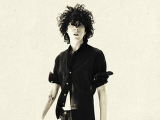 LP over doorbraakhit 'Lost On You'