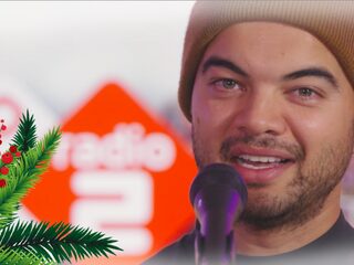 Guy Sebastian verrast met cover