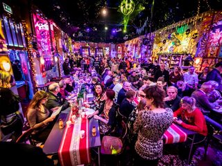 Elles verrast zus vanuit Saoedi-Arabië met Top 2000 VIP-ontbijt