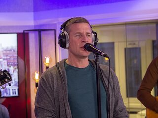 Racoon laat TopSong 'Het Is Al Laat Toch' live horen