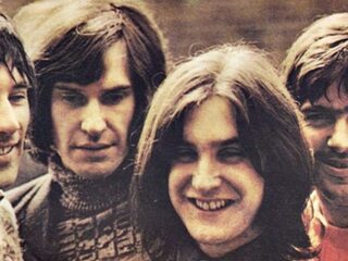 Waarom 'Lola' van The Kinks geboycot werd op de radio