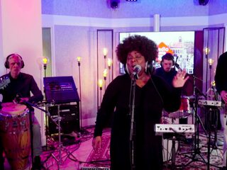 Michelle David & the Gospel Sessions live bij Jan-Willem Start Op!