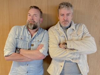 Jeroen wordt geïnterviewd door collega Ruud in 30 MINUTEN RAUW