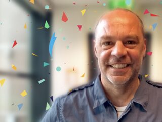 Filelezer Erwin de Hart speelt bloedstollende Introrally