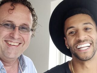 Rick van Velthuysen zoekt mening in hoek van comedians