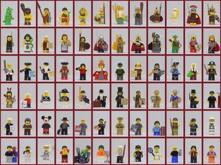 Meester Daniël geeft geschiedenisles met LEGO-figuren