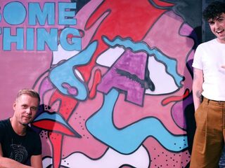 Dit is de nieuwe samenwerking van Duncan Laurence en Armin van Buuren