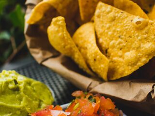 Willem trakteerde zijn hele dorp op nacho's