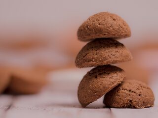 Chefkok Rik maakt de duurste pepernoten ter wereld