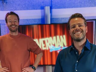 Gijs Staverman lanceert comedypodcast ‘Staverman Stand-Up’