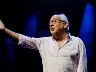 Youp van 't Hek over Todd Rundgrens Flappie cover: 'Ik moet er vooral om lachen'