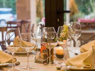 Horeca tast in het duister na stille dood van praktijkproeven