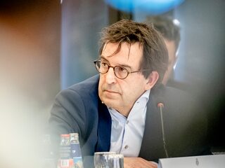 Diederik Gommers beantwoordt prangende vragen over het coronavaccin