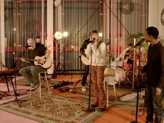 Thomas Acda, Paul de Munnik, Maan en Typhoon spelen TopSong live