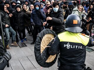 ME'er Willem was bij rellen in Eindhoven: 'Dit heb ik nog nooit meegemaakt'