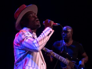 Steffen Morrison, Nana M. Rose en The BlueBirds ft Yori in Muziekcafé op 6 februari