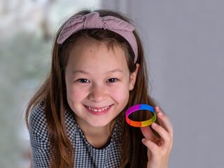 De 7-jarige Nova heeft al 20.000 euro opgehaald voor haar zieke broertje