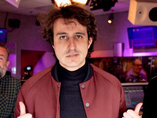 Jesse Klaver gedijt goed in karaokebar