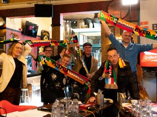 Rotterdammers maken zelfgeschreven nummers in aanloop naar het songfestival: ‘Rotterdammers zijn heel creatief’