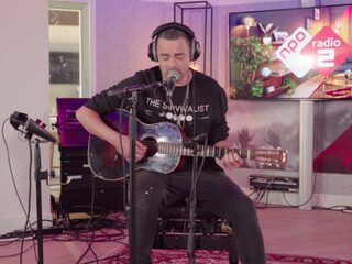 Dinand Woesthoff gaat na zeven jaar weer met band optreden