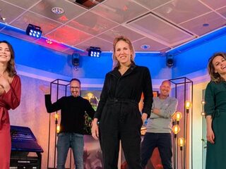 The BlueBirds en Hadewych Minis live in Jan-Willem Start Op!