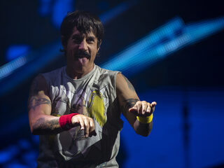 Red Hot Chili Peppers komen met nieuw album