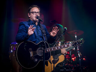 Muziekcafé live vanuit 013 in Tilburg