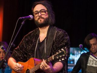 Blaudzun zingt over overleden zoontje van vriend in TopSong