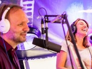 NPO Radio 2 live vanuit thuisstudio Rob