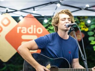Dan Owen live bij NPO Radio 2 Collectebonanza