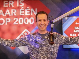App de studio: Vragen over de Top 2000 en moppen tappen