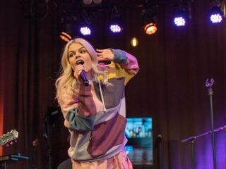 Eerste soloconcert van Davina Michelle