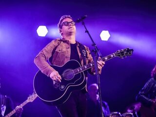 Guus Meeuwis scoort TopSong met lofzang over vriendschap