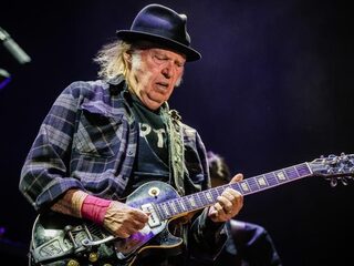 Neil Young opent opnieuw archieven voor drie nieuwe releases