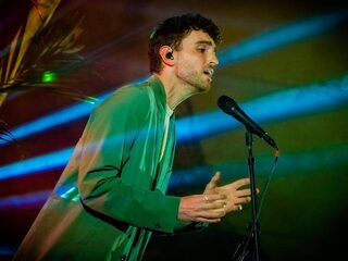 Duncan Laurence maakt indruk met liveversie van 'Someone Else'