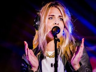 Blackbird neemt afscheid van onmogelijke liefde op nieuwe single