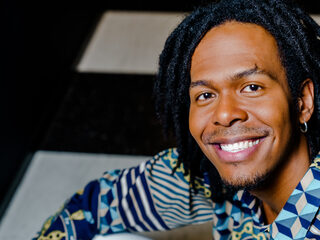 Dit is de Songfestival-inzending van Jeangu Macrooy