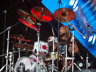 Foo Fighters' Taylor Hawkins geeft online drumlessen