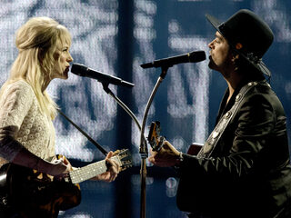 Welke Nederlandse Songfestivalinzending deed het beter?