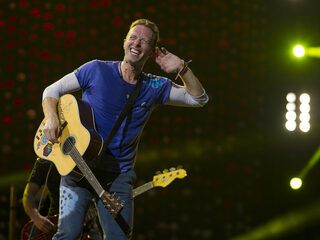 Chris Martin laat zich voor pianorifje van 'Clocks' inspireren door Muse