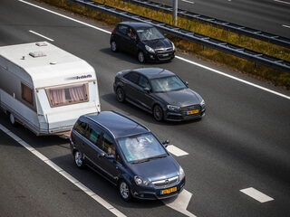 Waarom lijkt de heenweg langer te duren dan de terugweg?