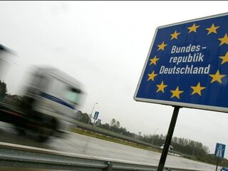 Mag je 300 km per uur op de Duitse snelweg?