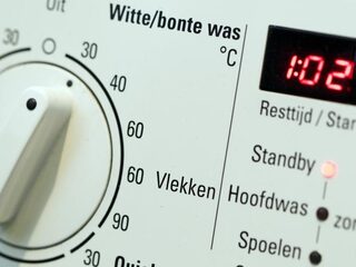 Waarom geeft een wasmachine nooit de juiste tijd aan?